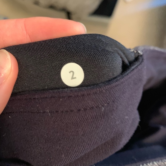 Lululemon high rise wunder unders - Picture 4 of 4